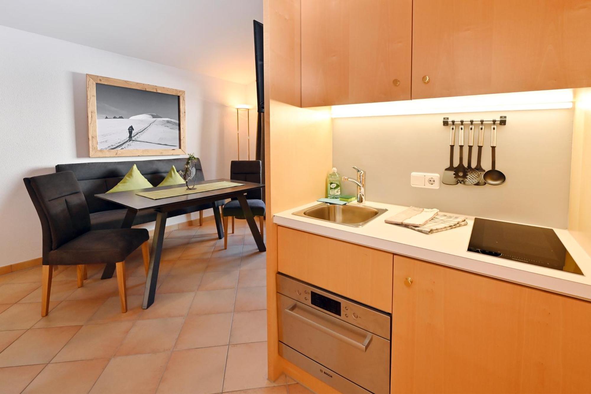 Apartment Marent Garten Chalet Vandans Exterior photo